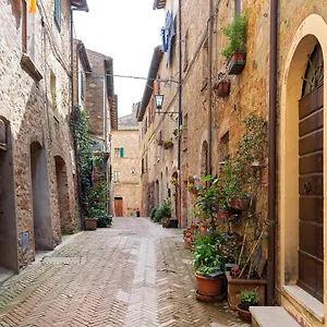https://renaissance-house.it-tuscanyhotel.com